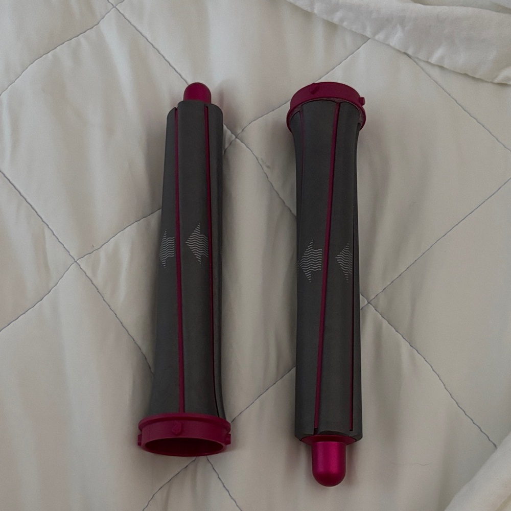 Dyson Hair long Attachments in Gray and Pink